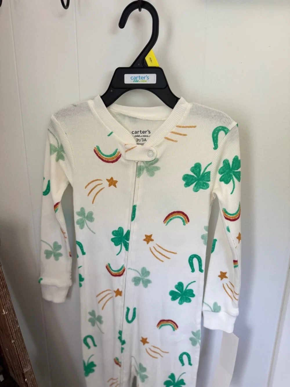🌈☘️ NWT Carter’s 100% Cotton Shamrock Footie Sleeper 3T - Picture 2 of 7